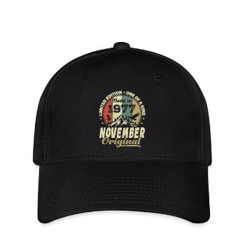 November 1977, November 1977 Geburtstagsgeschenk - Flexfit Cap - Schwarz - Vorne