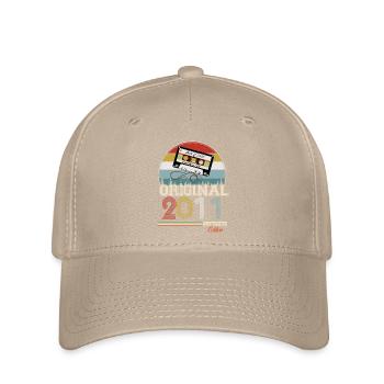 Elegant Retro Gift: 2011 Vintage - Flexfit Cap - khaki - Front