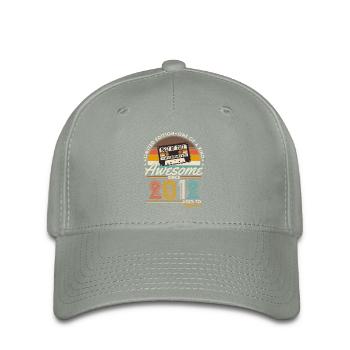 Original 2012 Vintage Vintage Anniversaire Rétro - Casquette Flexfit - gris vert - Devant