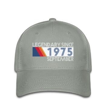 Retro SiFi Legendary since September 1975 - Geburt - Flexfit Cap - Grüngrau - Vorne