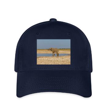 Elefant und Landschaft im Etosha Nationalpark - Flexfit Cap - Navy - Vorne