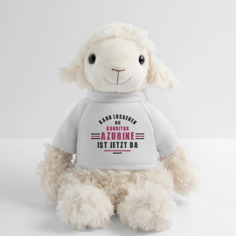 Trainee pastry chef apprenticeship training pastry chef MiniFeet® Sheep Annika