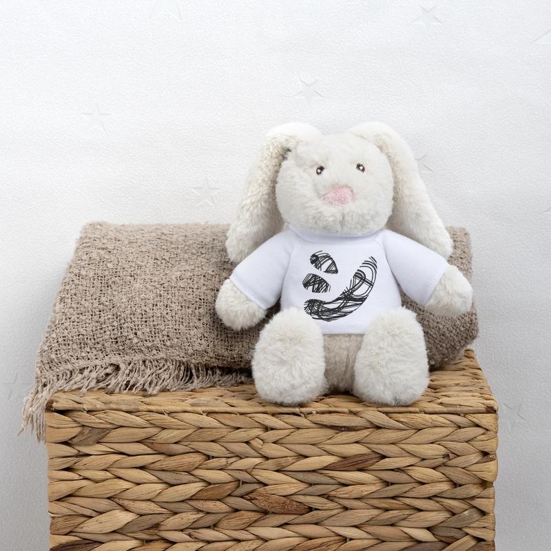 Japanese text 'シ' (shi) pattern MiniFeet® RecycelHase® Bunny Cream