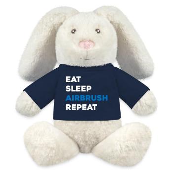 Eat Sleep Airbrush Repeat - Constructeur de maquettes à l’échelle - Lapin en peluche recyclé MiniFeet® Crème - bleu marine - Devant