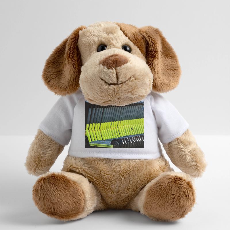 Trottinettes électriques vert néon garées dans la rangée Chien en peluche Helge MiniFeet®