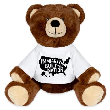 L’immigration a construit cette nation - T-shirt antifasciste - Nounours RecycelBär® marron - blanc - Devant