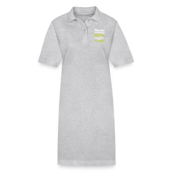 Ne sous-estimez jamais une fille qui joue au softball - Robe polo bio PAIGER Stanley/Stella Femme - noir - Devant