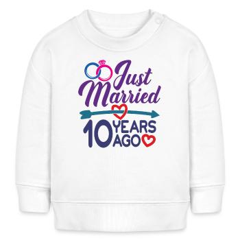 Gerade geheiratet vor 10 Jahren, 10. Hochzeitstag - Baby Organic Sweatshirt Baby Changer von Stanley/Stella - Weiß - Vorne