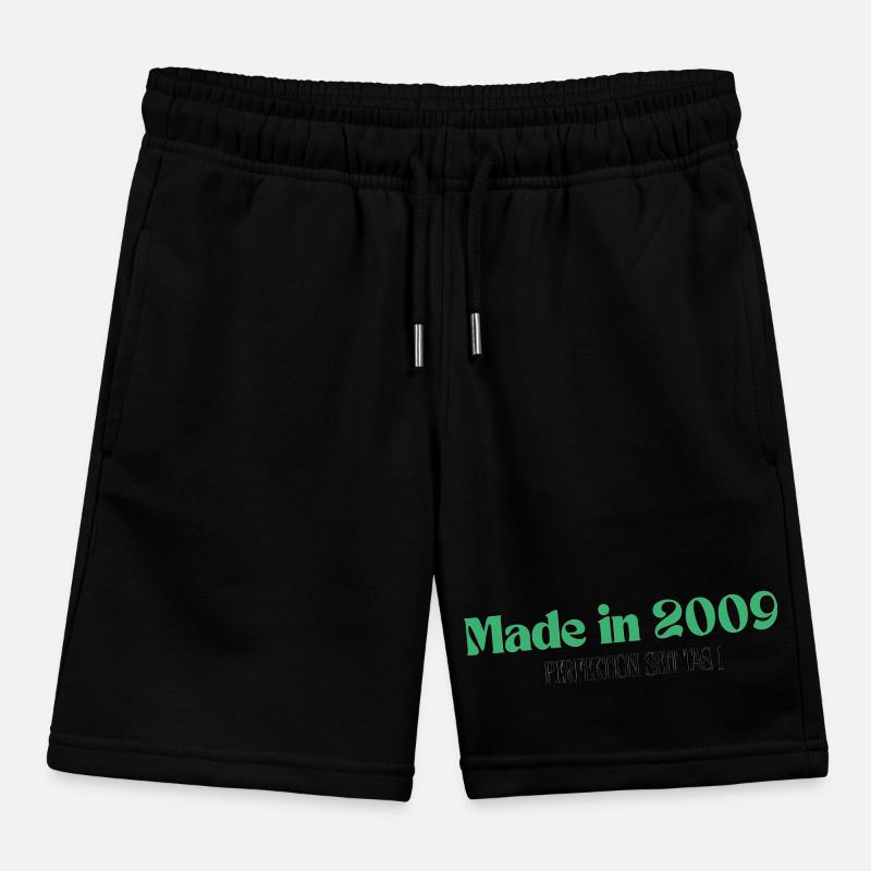 Made in 2009 - Perfektion seit Tag 1 Kinder Organic Joggingshorts Mini Bolter von Stanley/Stella