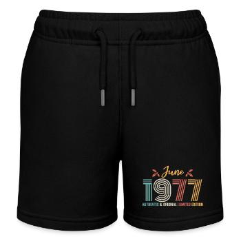 Juni 1977 Geburtstag Juni 1977 Retro Juni - Kinder Organic Joggingshorts Mini Bolter von Stanley/Stella - Schwarz - Vorne