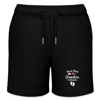 Erstes Mal Oma 2024 Schwangerschaftsankündigung Neu - Kinder Organic Joggingshorts Mini Bolter von Stanley/Stella - Schwarz - Vorne