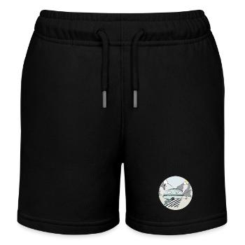 Camping in den Bergen mit Wohnwagen - Kinder Organic Joggingshorts Mini Bolter von Stanley/Stella - Schwarz - Vorne