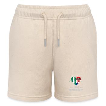 Nigeria und Kroatien 100% Freundschaft - Kinder Organic Joggingshorts Mini Bolter von Stanley/Stella - Natur - Vorne
