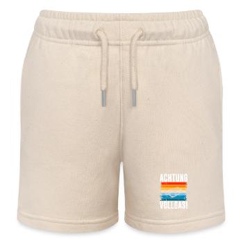 Schlitten ACHTUNG VOLLGAS! LUSTIG - Kinder Organic Joggingshorts Mini Bolter von Stanley/Stella - Natur - Vorne