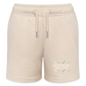Planting Peace One Sage At A Time Smudge Sticks - Kinder Organic Joggingshorts Mini Bolter von Stanley/Stella - Natur - Vorne