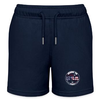 Geburtstag Spruch geboren USA 2002 - Kinder Organic Joggingshorts Mini Bolter von Stanley/Stella - Navy - Vorne