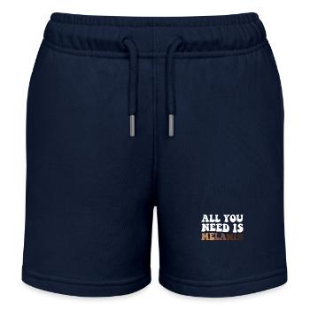 Tout ce dont vous avez besoin est de mélanine fière noire mélanée - Short de jogging enfant bio Stanley/Stella - bleu marine - Devant