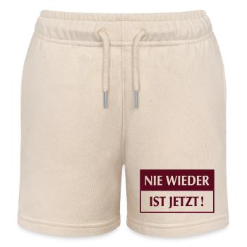 nie wieder ist jetzt - neutral - invertiert - Kinder Organic Joggingshorts Mini Bolter von Stanley/Stella - Natur - Vorne