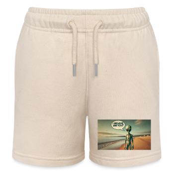 Alien am Strand - Kinder Organic Joggingshorts Mini Bolter von Stanley/Stella - Natur - Vorne