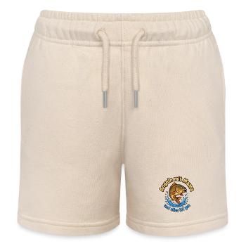 Angeln mit Mama Motiv – Alles ist gut - Kinder Organic Joggingshorts Mini Bolter von Stanley/Stella - Natur - Vorne