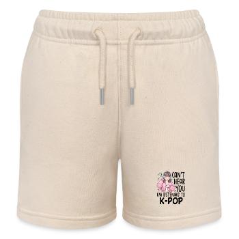 Can't Hear You Im Listening To K-Pop - Kinder Organic Joggingshorts Mini Bolter von Stanley/Stella - Natur - Vorne