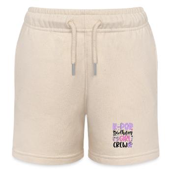 K Pop Birthday Girl Crew - Kinder Organic Joggingshorts Mini Bolter von Stanley/Stella - Natur - Vorne
