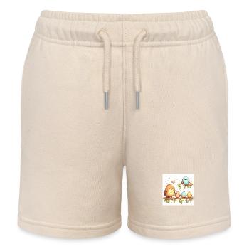 Vogelfamilie auf einem Ast - Kinder Organic Joggingshorts Mini Bolter von Stanley/Stella - Natur - Vorne