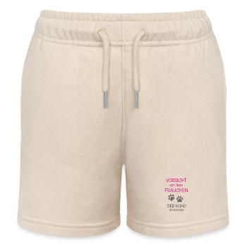 Vorsicht vor dem Frauchen Hund ist harmlos - Kinder Organic Joggingshorts Mini Bolter von Stanley/Stella - Natur - Vorne