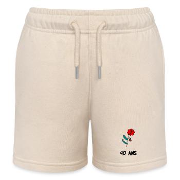 40. 40 JAHRE. 40-JÄHRIGES JUBILÄUM. 40-JÄHRIGES JUBILÄUM. - Kinder Organic Joggingshorts Mini Bolter von Stanley/Stella - Natur - Vorne