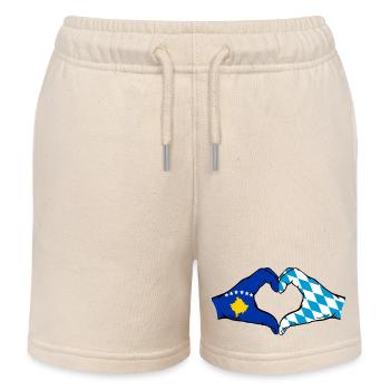 Kosovo Bayern Flagge Hände Herzform - Kinder Organic Joggingshorts Mini Bolter von Stanley/Stella - Natur - Vorne