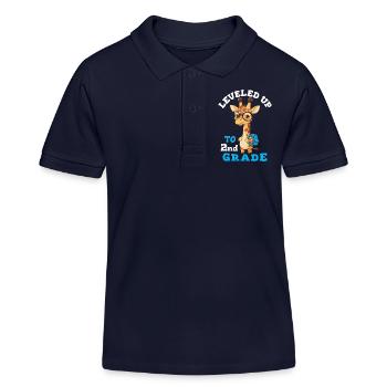 In die 2. Klasse hochgestuft – Lustige Giraffe - Kinder Organic Poloshirt Mini Sprinter von Stanley/Stella - Navy - Vorne