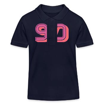 90. 90 JAHRE. 90. JAHRESTAG. 90-JÄHRIGES JUBILÄUM. - Kinder Organic Poloshirt Mini Sprinter von Stanley/Stella - Navy - Vorne