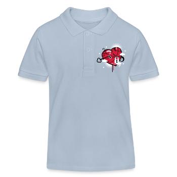 coeur lacé et réparé avec trou de serrure - Polo enfant bio Stanley/Stella - bleu ciel - Devant
