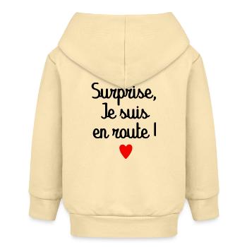 Surprise je suis en route - annonces grossesse - Veste à capuche bébé bio Stanley/Stella - crème - Dos