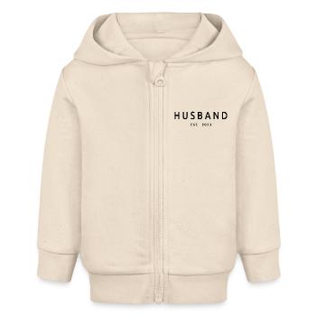 Ehemann Est. 2023 Verlobungsgeschenk des Bräutigams - Baby Organic Kapuzenjacke Baby Connector von Stanley/Stella - Natur - Vorne