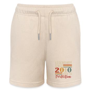Legendär seit 2010. Geburtstagsgeschenk 2010 - Stanley/Stella Teenager Bio-Joggingshorts MINI BOLTER - Natur - Vorne