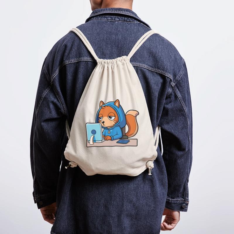 Mignon hacker écureuil dans un sweat à capuche devant le PC Sac à cordon recyclé Stanley/Stella