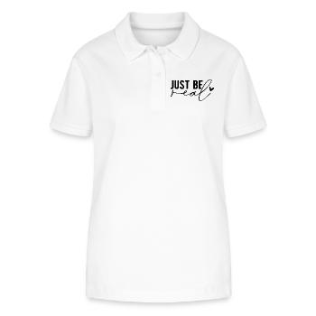 Just Be Real – Authenticité et confiance en soi - Polo bio ELLISER Stanley/Stella Femme - blanc - Devant - Anna (173cm)