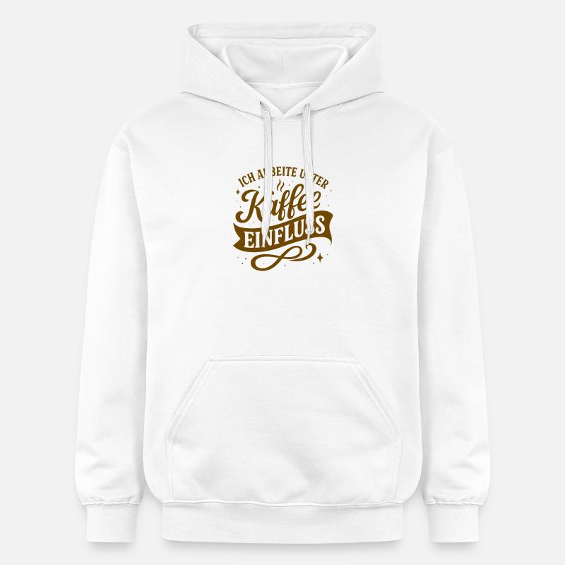 Je travaille sous l’influence du café - Sweat à capuche Softstyle® Gildan Unisexe - blanc