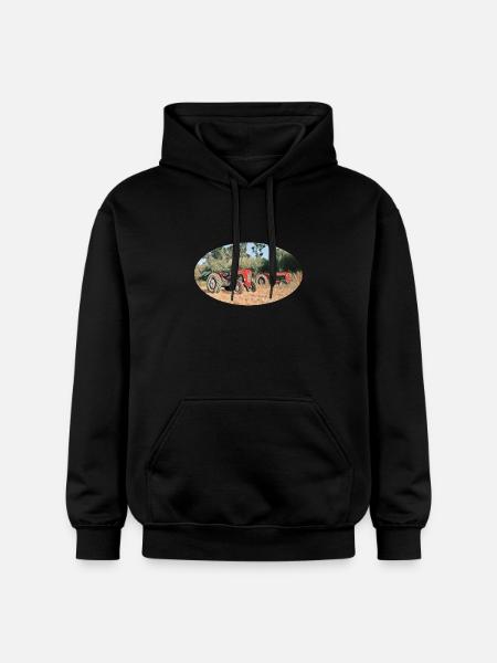 Tracteurs rouges sur le terrain - Sweat à capuche Softstyle® Gildan Unisexe - noir