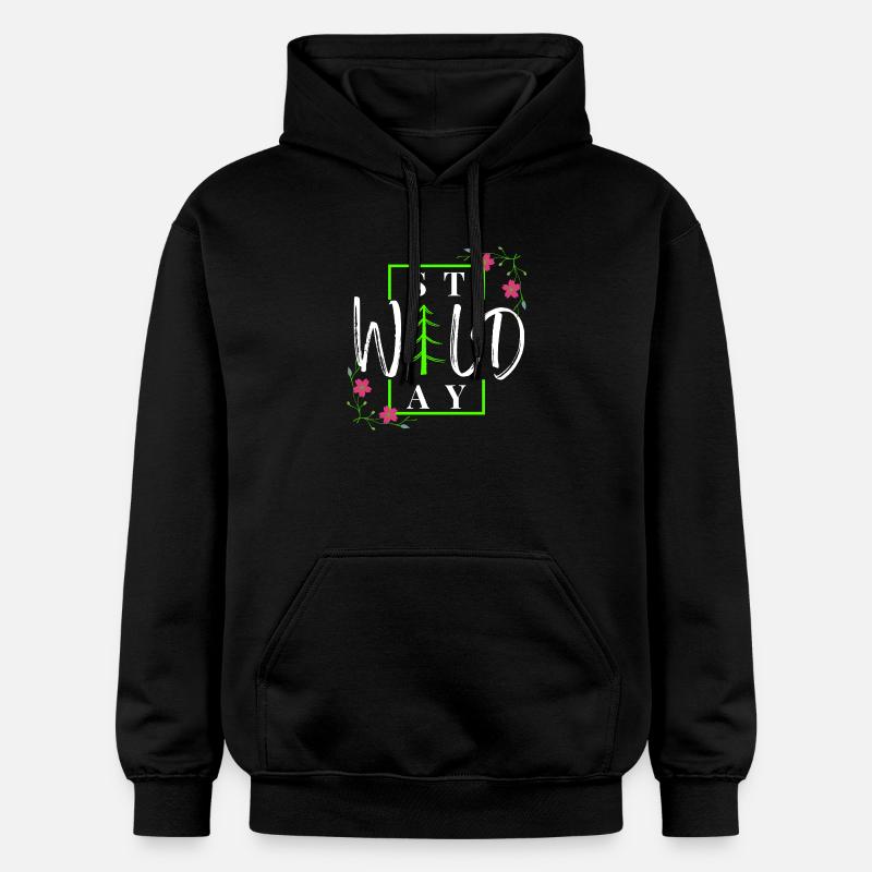 Restez sauvage - Forêt hivernale rustique - Sweat à capuche Softstyle® Gildan Unisexe - noir