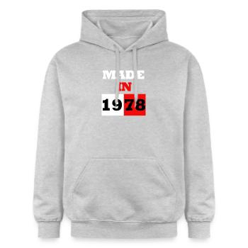 Made in 1978 Retro Birthday Blocky - Gildan Unisex Softstyle® Midweight Hoodie - light heather grey - Front - Liana (172cm) & Jaron (178cm)