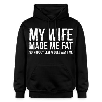 my wife made me fat - Gildan Unisex Softstyle® Midweight Hoodie - black - Front - Marisol (170cm) & Nik (191cm)