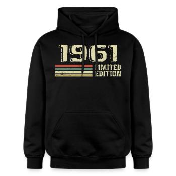 Nées en 1961 anniversaire 1961 Vintage 1961 - Sweat à capuche Softstyle® Gildan Unisexe - noir - Devant - Marisol (170cm) & Nik (191cm)