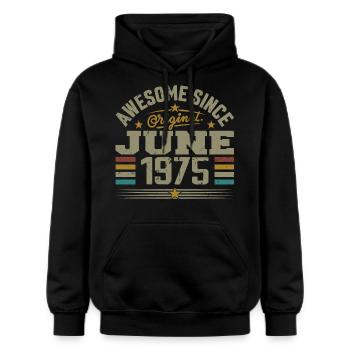 Juin 1975 Cadeau D’anniversaire Juin 1975 Juin - Sweat à capuche Softstyle® Gildan Unisexe - noir - Devant - Marisol (170cm) & Nik (191cm)