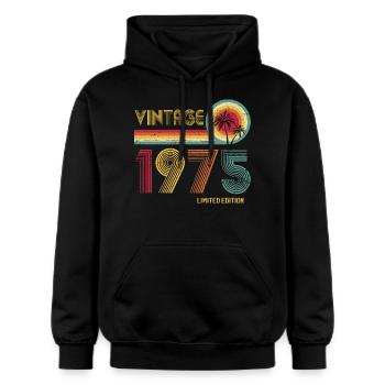 Vintage 1975 Limited Edition – Retro Sunset 50th - Gildan Unisex Softstyle® Midweight Hoodie - black - Front - Marisol (170cm) & Nik (191cm)