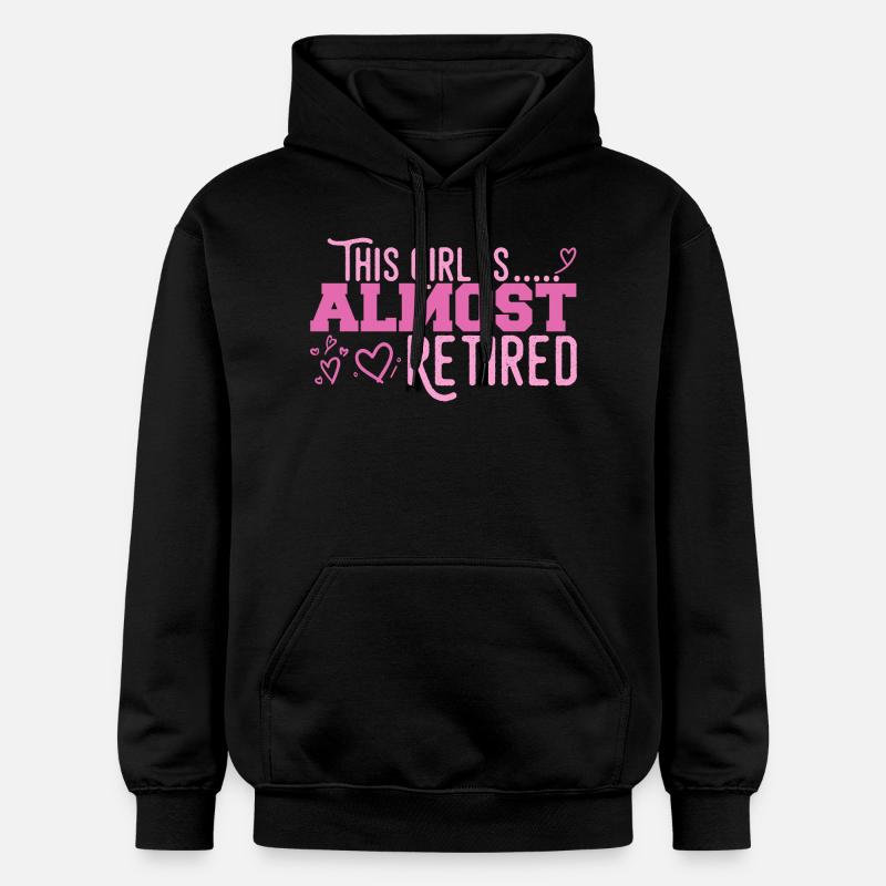 This Girl Almost Retired - Sweat à capuche Softstyle® Gildan Unisexe - noir
