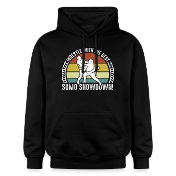 Ringen Sie mit dem besten Sumo-Showdown - Gildan Unisex Softstyle® Midweight Hoodie - Schwarz - Vorne - Marisol (170cm) & Nik (191cm)