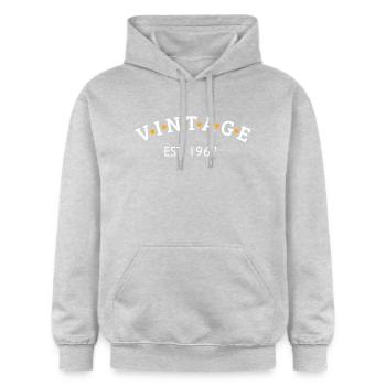 Jahrgang ist 1967 - Gildan Unisex Softstyle® Midweight Hoodie - Hellgrau meliert - Vorne - Liana (172cm) & Jaron (178cm)