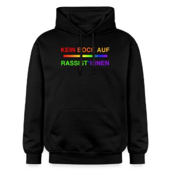 Kein Bock auf Rassist*innen Regenbogen - Gildan Unisex Softstyle® Midweight Hoodie - Schwarz - Vorne - Marisol (170cm) & Nik (191cm)